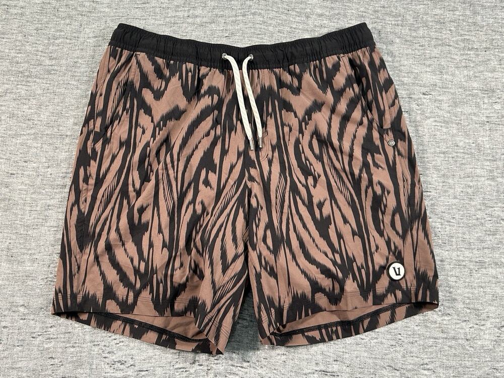 Vuori Kore Shorts Mens Large Lined Zebra Print Stretch Athletic Performance